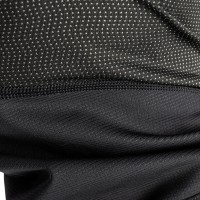 Sottocasco GRAPHENE SHIELD con inserti Antivento - Aperto sul viso